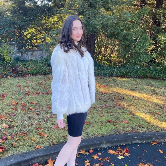 Vintage - Furs by Mannis in Beverly Hills - White Rabbit Jacket - Picture 10 of 10